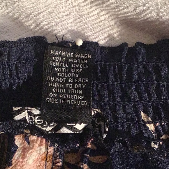 BELLE TWEED plus size blouse - Picture 6 of 9